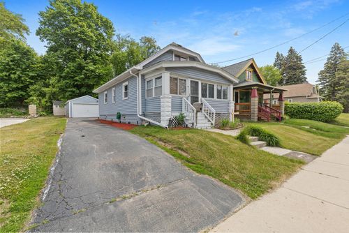 1017 N Chicago Ave, SOUTH MILWAUKEE, WI, 53172-1628 | Card Image