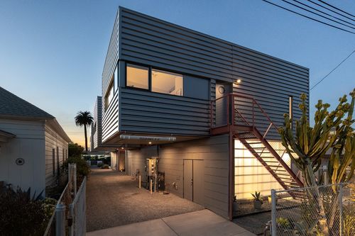 161 N Garden St, Ventura, CA, 93001-2530 | Card Image