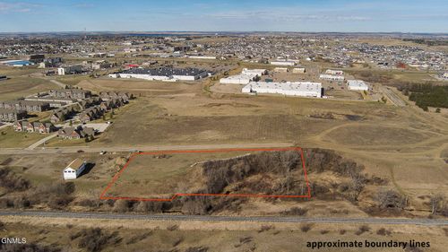 5005 N 19th St, Bismarck, ND, 58503 | Card Image