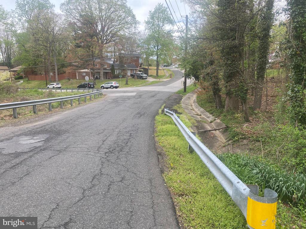 Land in OXON HILL 4