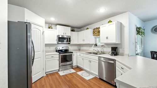 4006 Espada Ledge, San Antonio, TX, 78222-3476 | Card Image