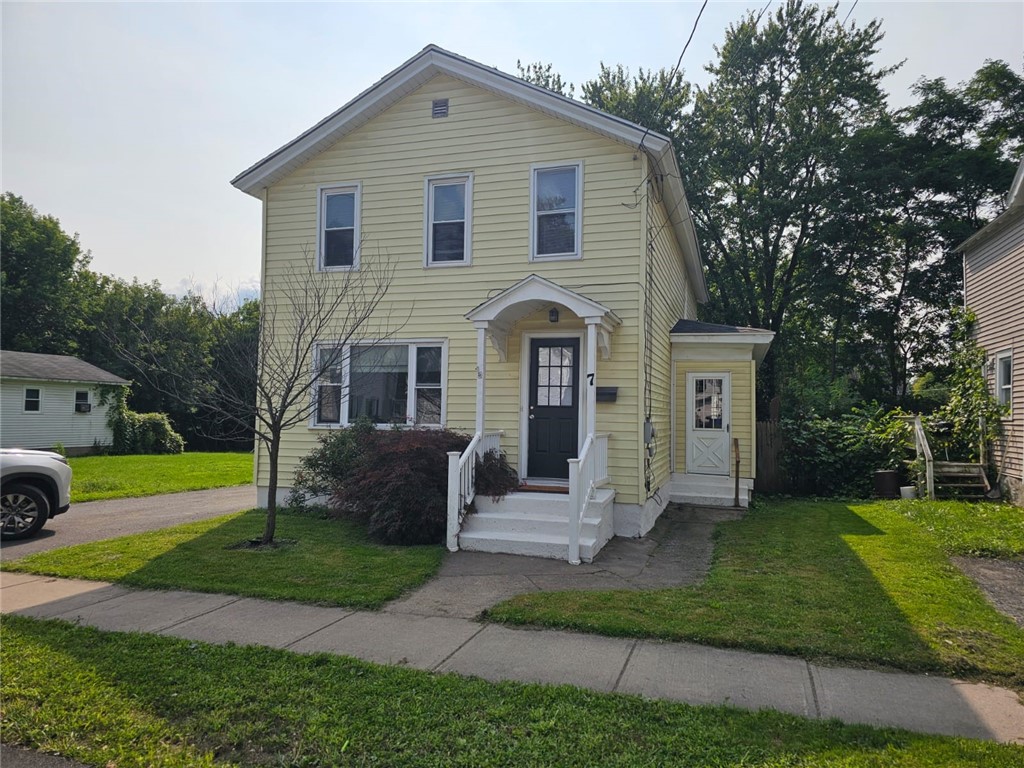 Mann St, Auburn, NY 13021