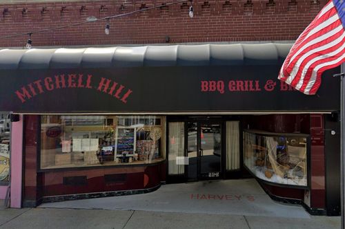 50 N Main St, Rochester, NH, 03867-1917 | Card Image