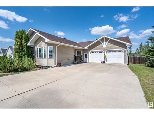 5110 Drake Dr, Cold Lake, AB, T9M1P8 | Card Image