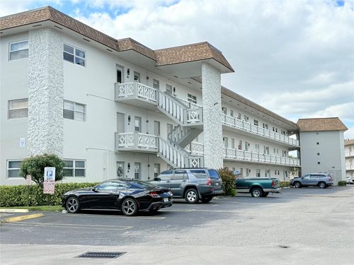 apt-312-5171 W Oakland Park Blvd, Lauderdale Lakes, FL, 33313-7927 | Card Image