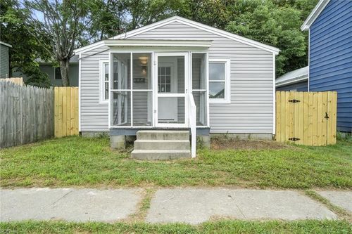 442 Wilson St, Suffolk, VA, 23434-5338 | Card Image