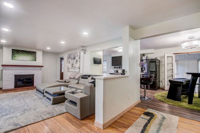 4220 Westbourne Dr, House other with 3 bedrooms, 3 bathrooms and null parking in Indianapolis IN | Image 7
