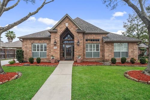 5215 Samuels Dr, Pasadena, TX, 77505-3843 | Card Image