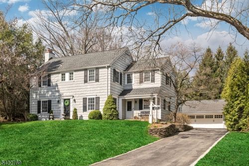 716 Morningside Rd, Ridgewood, NJ, 07450-1338 | Card Image