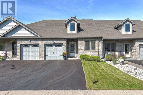 111 Lucy Lane, Orillia, ON, L3V0G3 | Card Image