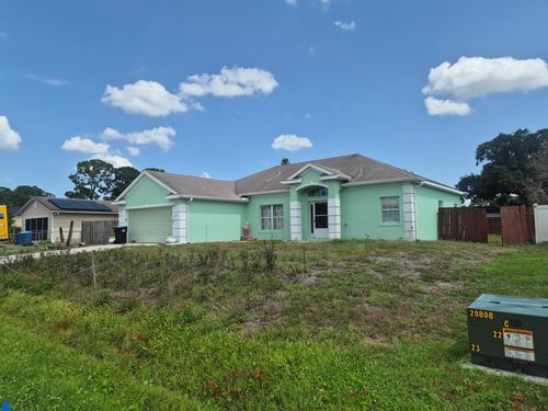 698 Thuringer Street Nw, PALM BAY, FL, 32907 | Card Image