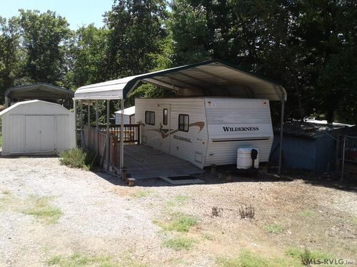 13 Des Laco Trl, Bracey, VA, 23919-2137 | Card Image