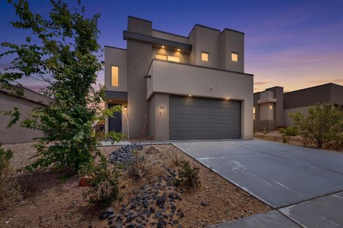 512 Wyatt Ave Sw, Los Lunas, NM, 87031-7446 | Card Image