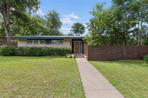 11008 Quail Run St, Dallas, TX, 75238-3712 | Card Image