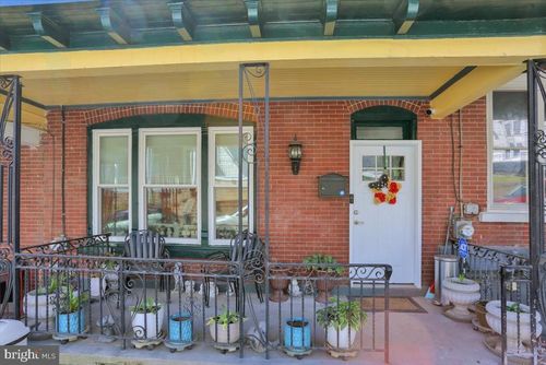 225 Fairview St, POTTSVILLE, PA, 17901-1719 | Card Image