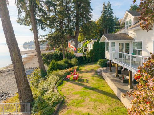 319 Chemainus Rd, Ladysmith, BC, V9G1X9 | Card Image