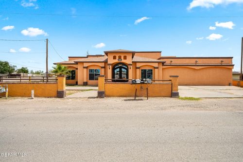 248 S Moon Rd, Socorro, TX, 79927-1831 | Card Image