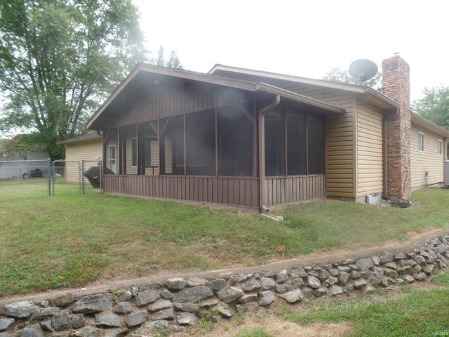 370 Shyla Ln, House other with 3 bedrooms, 2 bathrooms and null parking in Bloomfield IN | Image 21