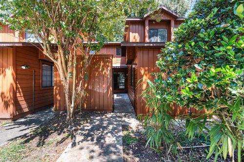 5606 8th Pl, GAINESVILLE, FL, 32607-3841 | Card Image