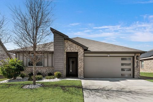 1513 Hulen Park Trl, Alvarado, TX, 76009-2670 | Card Image