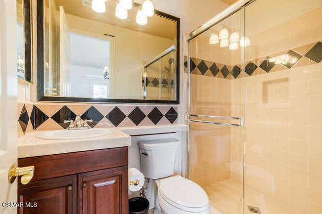 Ensuite Bathroom | Image 48