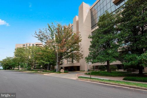 apt-1009-1101 S Arlington Ridge Rd, ARLINGTON, VA, 22202-1928 | Card Image