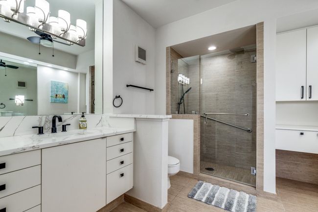 APT-317 - 5200 Keller Springs Rd, Condo with 2 bedrooms, 2 bathrooms and null parking in Dallas TX | Image 12