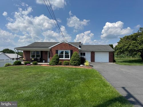 1505 Main Street, EAST EARL, PA, 17519 | Card Image