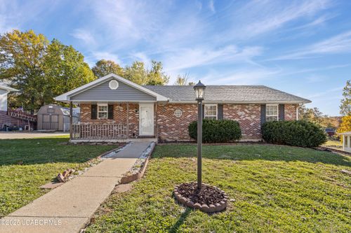 3917 Vickie Dr, Jefferson City, MO, 65109-9367 | Card Image