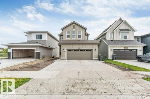 7017 54 Ave, Beaumont, AB, T4X2Z9 | Card Image