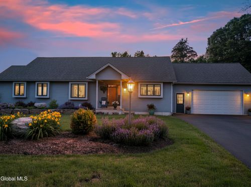 33 Maid Marion Way, Queensbury, NY, 12804 | Card Image