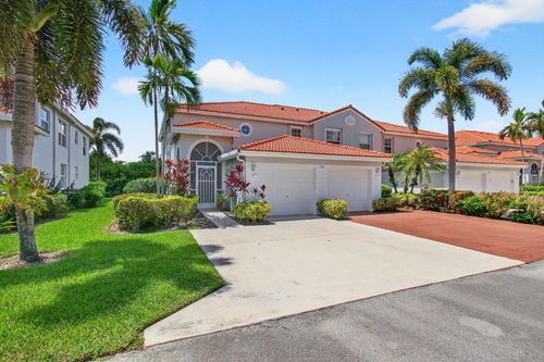201-7676 Springwater Pl, Boynton Beach, FL, 33437-5483 | Card Image