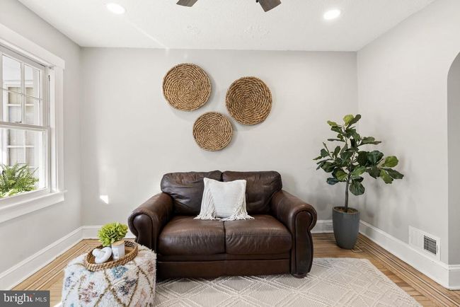 564 Saude Ave, Townhouse with 2 bedrooms, 1 bathrooms and null parking in ESSINGTON PA | Image 6