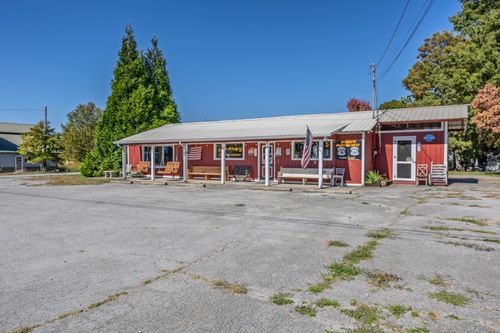 415 Cumberland St W, Cowan, TN, 37318-3106 | Card Image