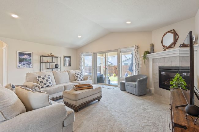 Great Room 2 | Image 13