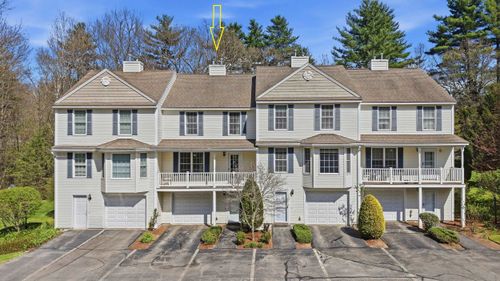 21 Mulberry Ln, Amherst, NH, 03031-2621 | Card Image