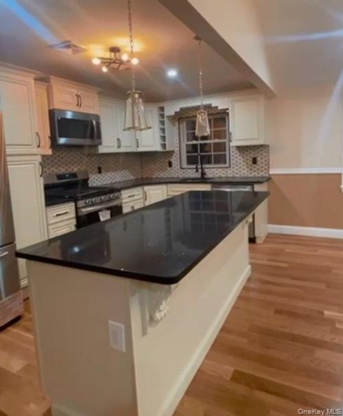 116-25 134th St, South Ozone Park, NY, 11420-2215 | Card Image