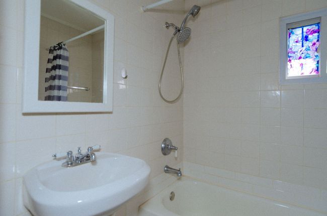 44 W End - Full bath | Image 27