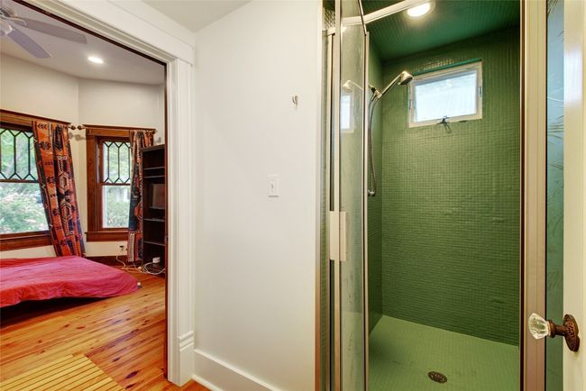 Bathroom downstairs shower | Image 30