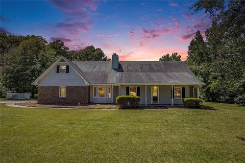 223 Chateau Dr, Fayetteville, GA, 30214-4735 | Card Image