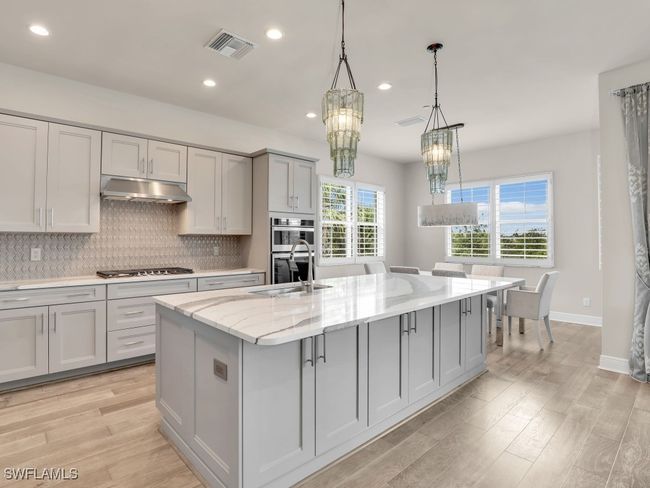 UNIT-201 - 8860 Saint Lucia Dr, Condo with 3 bedrooms, 3 bathrooms and null parking in NAPLES FL | Image 9