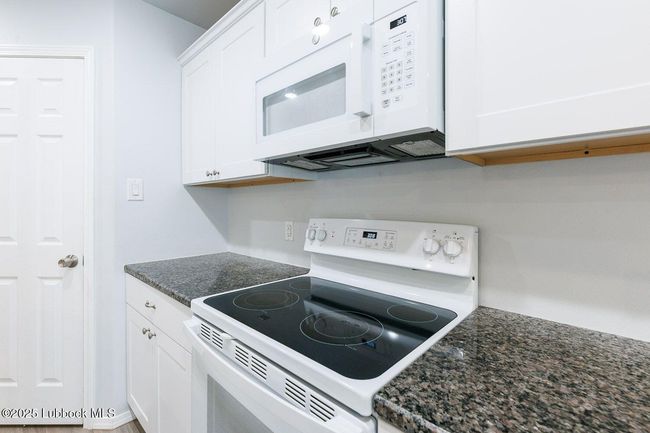 5511 Jarvis St, Home with 6 bedrooms, 4 bathrooms and null parking in Lubbock TX | Image 16