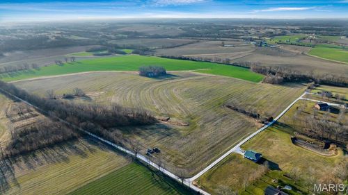 000 Old Setter Road, O'Fallon, MO, 63366 | Card Image