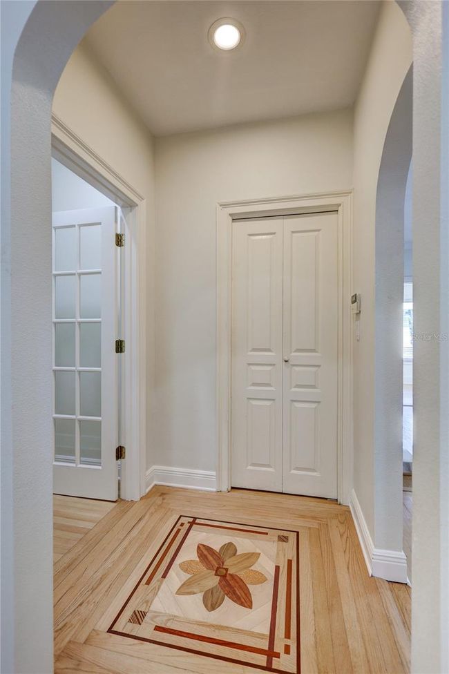 737 25 Th Ave N, House other with 4 bedrooms, 3 bathrooms and null parking in ST PETERSBURG FL | Image 23