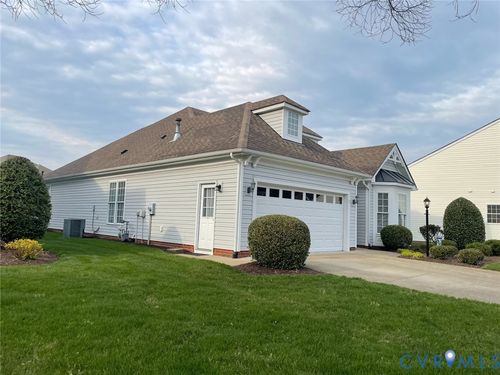 7463 Meadow Haven Cir, Mechanicsville, VA, 23111-2281 | Card Image