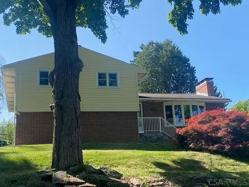 108 Dell St, Johnstown, PA, 15905-2624 | Card Image