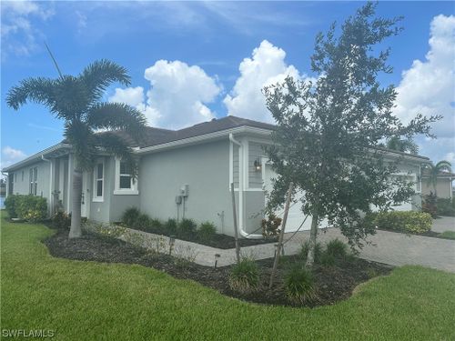 10272 Bonavie Cove Drive, Fort Myers, FL, 33966 | Card Image