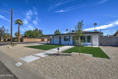 3135 N 34th St, Phoenix, AZ, 85018-6211 | Card Image