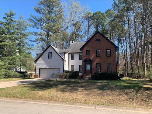 110 Price Hills Trl, Sugar Hill, GA, 30518-6208 | Card Image
