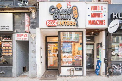 582 Yonge St, Toronto, ON, M4Y1Z3 | Card Image